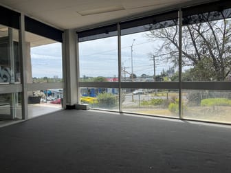 2/84 Boronia Road Boronia VIC 3155 - Image 3