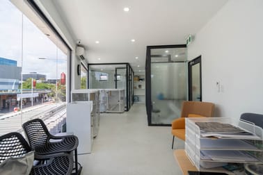 1B/2 Davenport St Southport QLD 4215 - Image 2