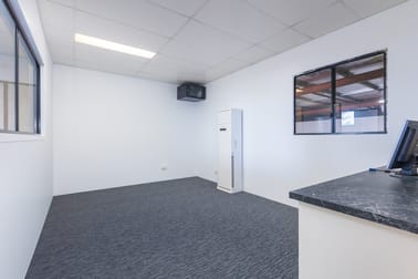 1/12 Brolo Court O'connor WA 6163 - Image 3