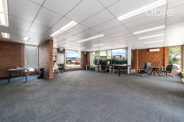 15 Century Drive Braeside VIC 3195 - Image 2