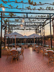 Click to view all images 110 Eighth Street Mildura VIC 3500 - Image 2