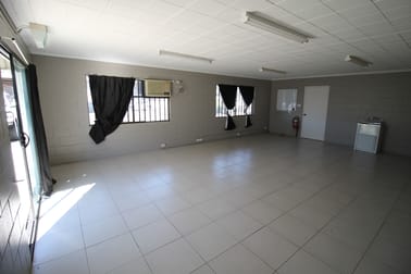 12 Hicks Street Emerald QLD 4720 - Image 3