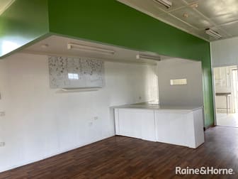 17 River Road Kingaroy QLD 4610 - Image 2