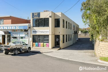 2/4 Stutt Avenue Doncaster VIC 3108 - Image 1
