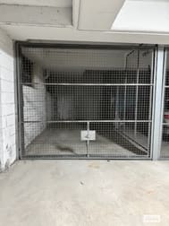 Click to view all images Garage of/33-37 Linda Street Hornsby NSW 2077 - Image 1