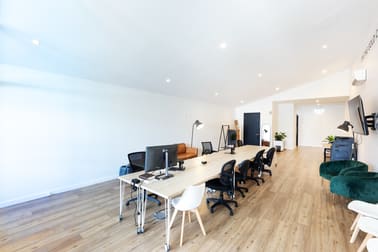 4b/7-9 Ern Harley Drive Burleigh Heads QLD 4220 - Image 2