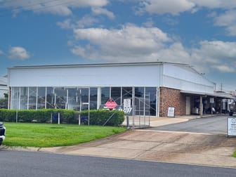 Click to view all images 55-57 Islander Road Pialba QLD 4655 - Image 2