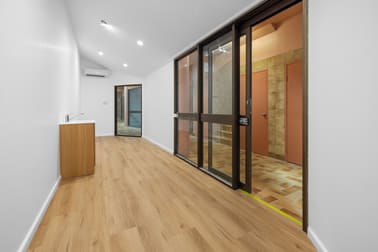 6/77 Redcliffe Parade Redcliffe QLD 4020 - Image 3