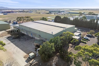 110 Heales Rd, Geelong/110 Heales Road Lara VIC 3212 - Image 2