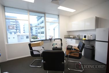 Upper Mount Gravatt QLD 4122 - Image 2