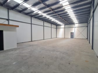 3/14 Coronet Street Wendouree VIC 3355 - Image 2