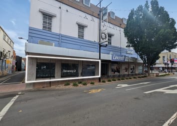 2/235 Margaret Street Toowoomba City QLD 4350 - Image 2