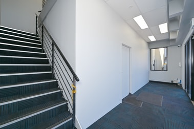2/3 Tacoma Circuit Canning Vale WA 6155 - Image 3