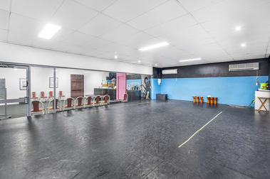 4/8 Brooks Avenue Wyoming NSW 2250 - Image 3