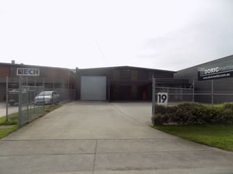 19 Tarnard Drive Braeside VIC 3195 - Image 1