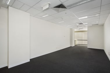 9 Yarra Street South Yarra VIC 3141 - Image 2