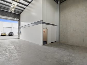 18/22-30 Wallace Avenue Point Cook VIC 3030 - Image 2