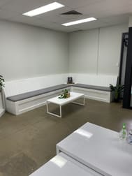 23/76 Doggett Street Newstead QLD 4006 - Image 2