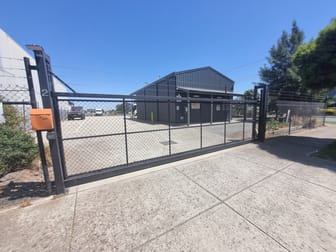 2 Graham Court Pakenham VIC 3810 - Image 1