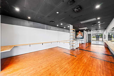 8/377 Cavendish Road Coorparoo QLD 4151 - Image 2
