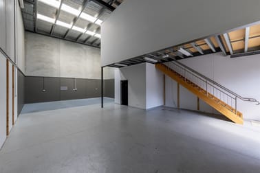 29 Lobelia Drive Altona North VIC 3025 - Image 2