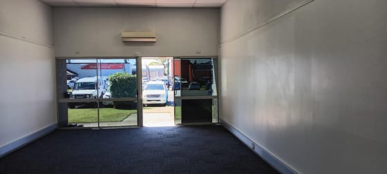 5/131 Scott Street Bungalow QLD 4870 - Image 3