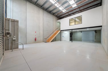 34 Moonah Circuit Brooklyn VIC 3012 - Image 2