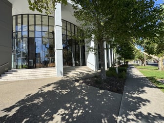 Level 1, 650 Lorimer St Port Melbourne VIC 3207 - Image 1