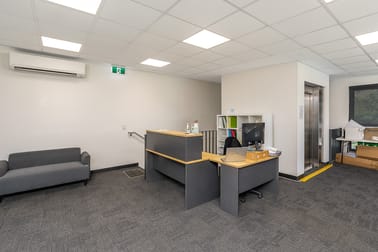 2/27 Mount Barker Road Stirling SA 5152 - Image 3