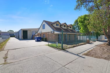 U1,2,3&4/182 Star Street Carlisle WA 6101 - Image 2