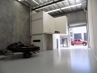 Click to view all images 8/21 Graham Daff Boulevard Braeside VIC 3195 - Image 3