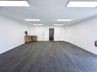 Click to view all images 1 & 3/44 Aerodrome Road Caboolture QLD 4510 - Image 3