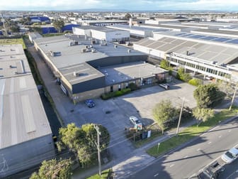 Click to view all images 212-218 Barry Road Campbellfield VIC 3061 - Image 1