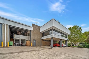 4/4 Gladstone Road Castle Hill NSW 2154 - Image 1