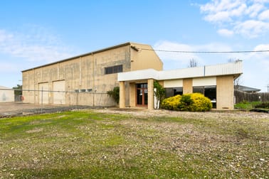 2 St Clair Ct Sale VIC 3850 - Image 1