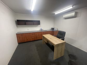 T13.1B & 13.2/13-15 Carroll Street Wilsonton QLD 4350 - Image 3