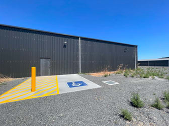 4 Caledonian Court Ararat VIC 3377 - Image 1