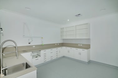 2/2 Haynes Street Kalamunda WA 6076 - Image 3