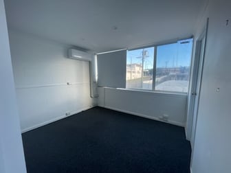 7/19 Young St Southport QLD 4215 - Image 3