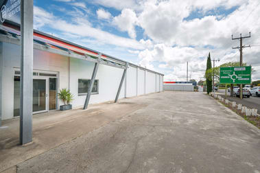 Click to view all images 241 Commercial Street West Mount Gambier SA 5290 - Image 1