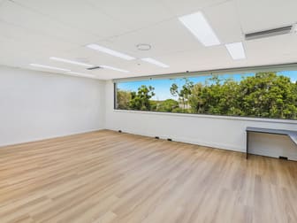 Suite 11 & 12/97 Poinciana Avenue Tewantin QLD 4565 - Image 2