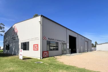 9 Radford Place Bairnsdale VIC 3875 - Image 2