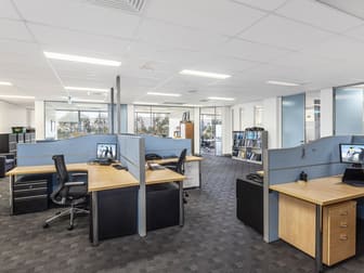 5.17/5 Celebration Drive Bella Vista NSW 2153 - Image 3