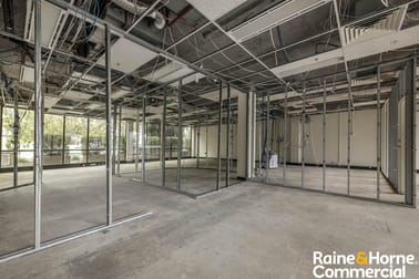 4/17 Barry Drive Turner ACT 2612 - Image 2