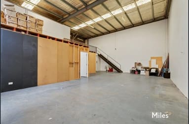 18/7 Dunstans Court Thomastown VIC 3074 - Image 3