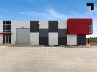 1/11 Rockfield Way Ravenhall VIC 3023 - Image 2