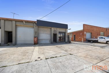 2/1 Arnold Street Cheltenham VIC 3192 - Image 3