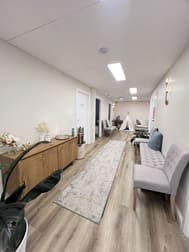 105 Upton Street Bundall QLD 4217 - Image 2