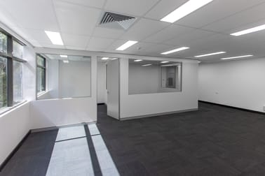 1/4A Meridian Place Bella Vista NSW 2153 - Image 2