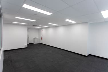 1/4A Meridian Place Bella Vista NSW 2153 - Image 3